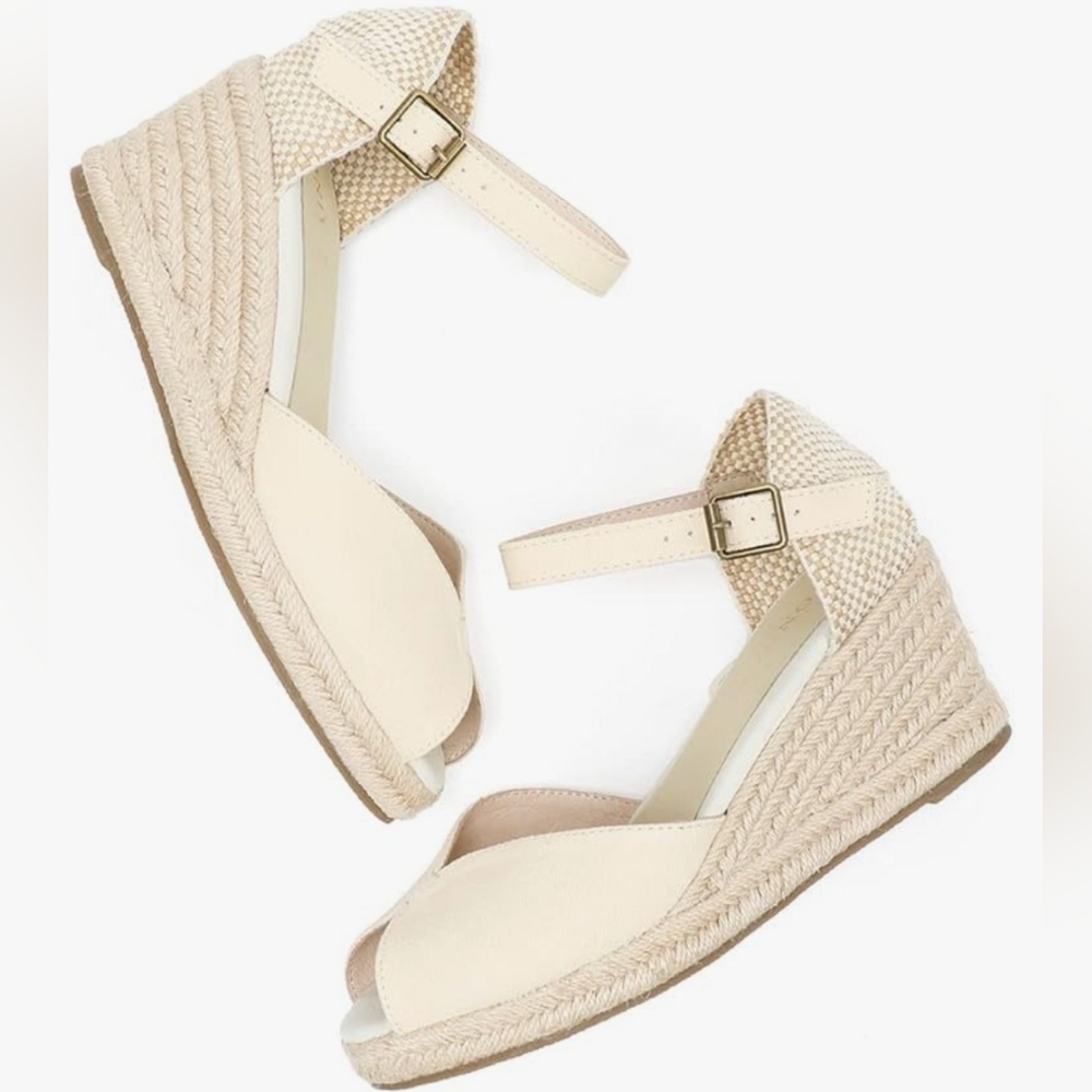 Women's Closed Toe Cream 3" Platform Espadrilles with Ankle-Tie Strap